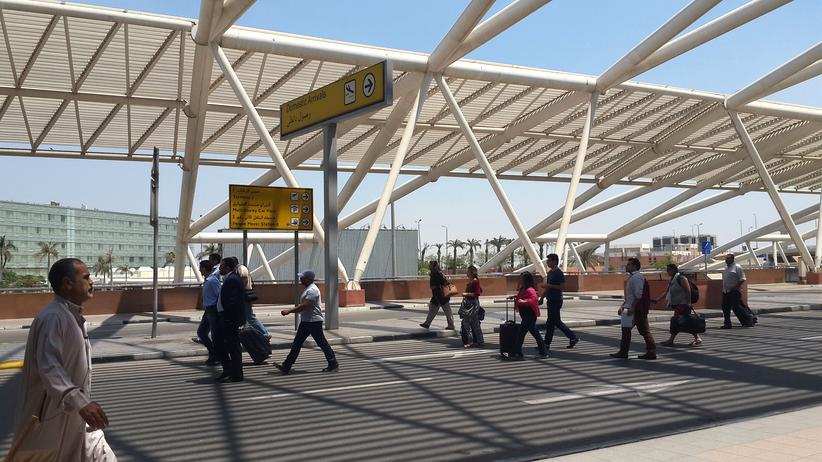 Kairo: Der Flughafen in Kairo, hier wurde der 23-Jährige im Dezember 2018 wegen Terrorverdacht in Gewahrsam genommen.