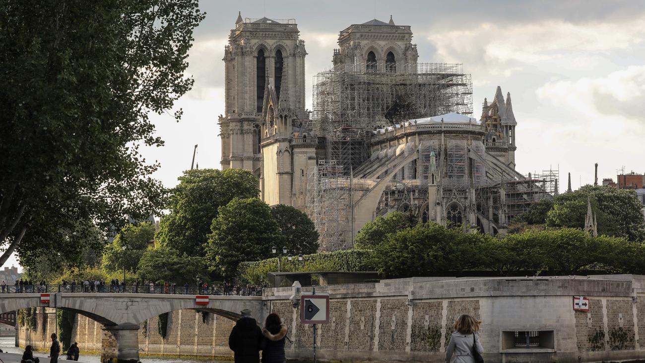 Notre Dame Franzosen Sollen Uber Wiederaufbau Mitbestimmen Durfen Zeit Online