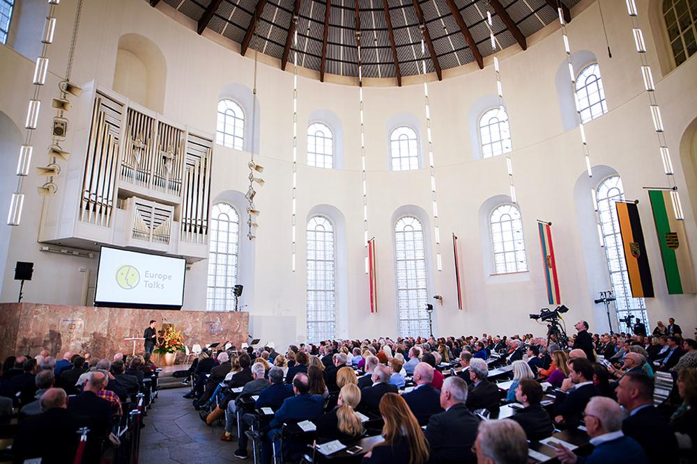 "Deutschland spricht": Rund 500 Gäste verfolgen die Konferenz "ZEIT für Demokratrie - Deutschland spricht" in der Frankfurter Paulskirche.