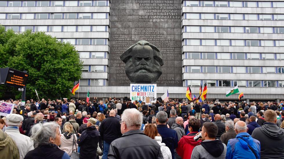 Neonazis: Pro Chemnitz wurde bundesweit nach gewalttätigen Ausschreitungen in Chemnitz Ende August 2018 bekannt.
