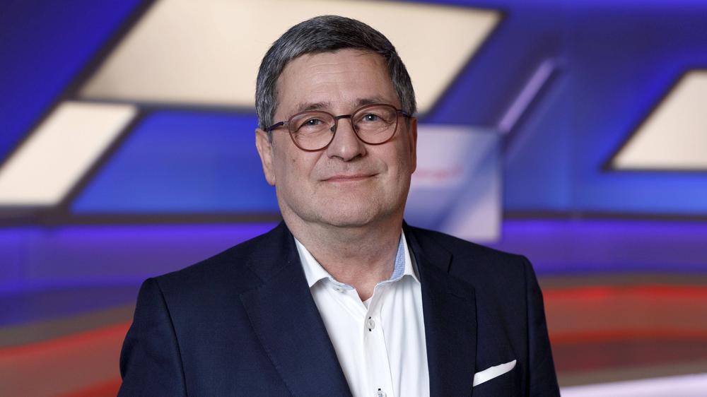 LES: Roland Tichy ist seit Juni 2014 Vorsitzender der Ludwig-Erhard-Stiftung, seit 2015 gibt er "Tichys Einblick" heraus. 