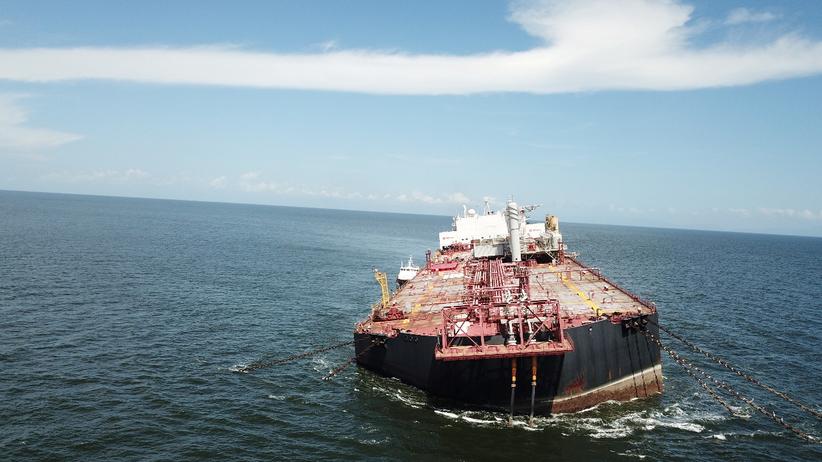 Venezuela: Eine Million Barrel Öl drohen aus Tanker ins Meer zu fließen