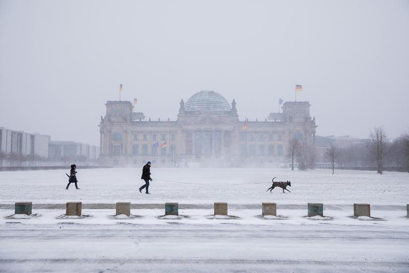 Schneewalze nähert sich Deutschland: Eis und Schnee: Was Sie wissen müssen