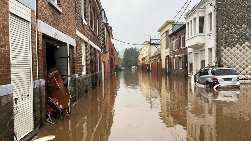 Überschwemmungen: Belgien evakuiert Häuser nach neuen ...
