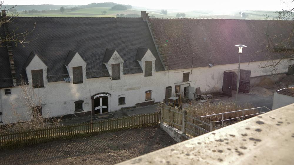 Identitäre Bewegung: Die Bissinger Bräu in Schwaben: Eine Anhängerin der Identitären Bewegung hat das Grundstück erworben.