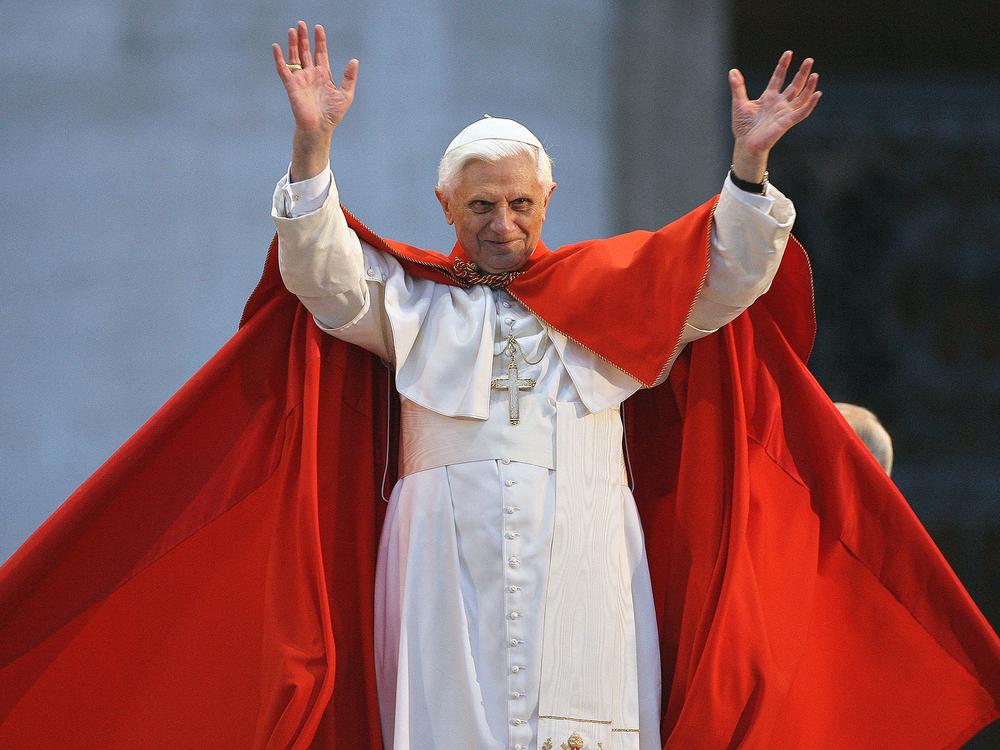Tod von Joseph Ratzinger: Ein Leben für die katholische Kirche  ZEIT ONLINE