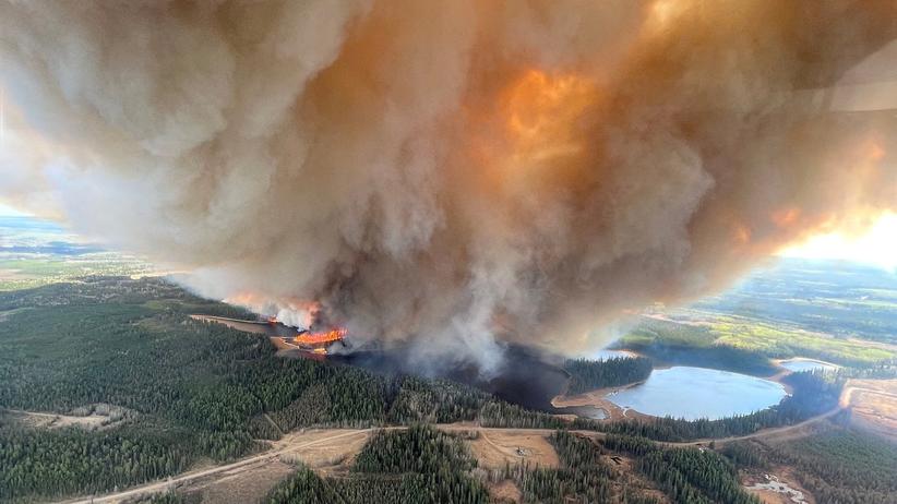 Waldbrände Notstand für Teile Kanadas ausgerufen ZEIT ONLINE