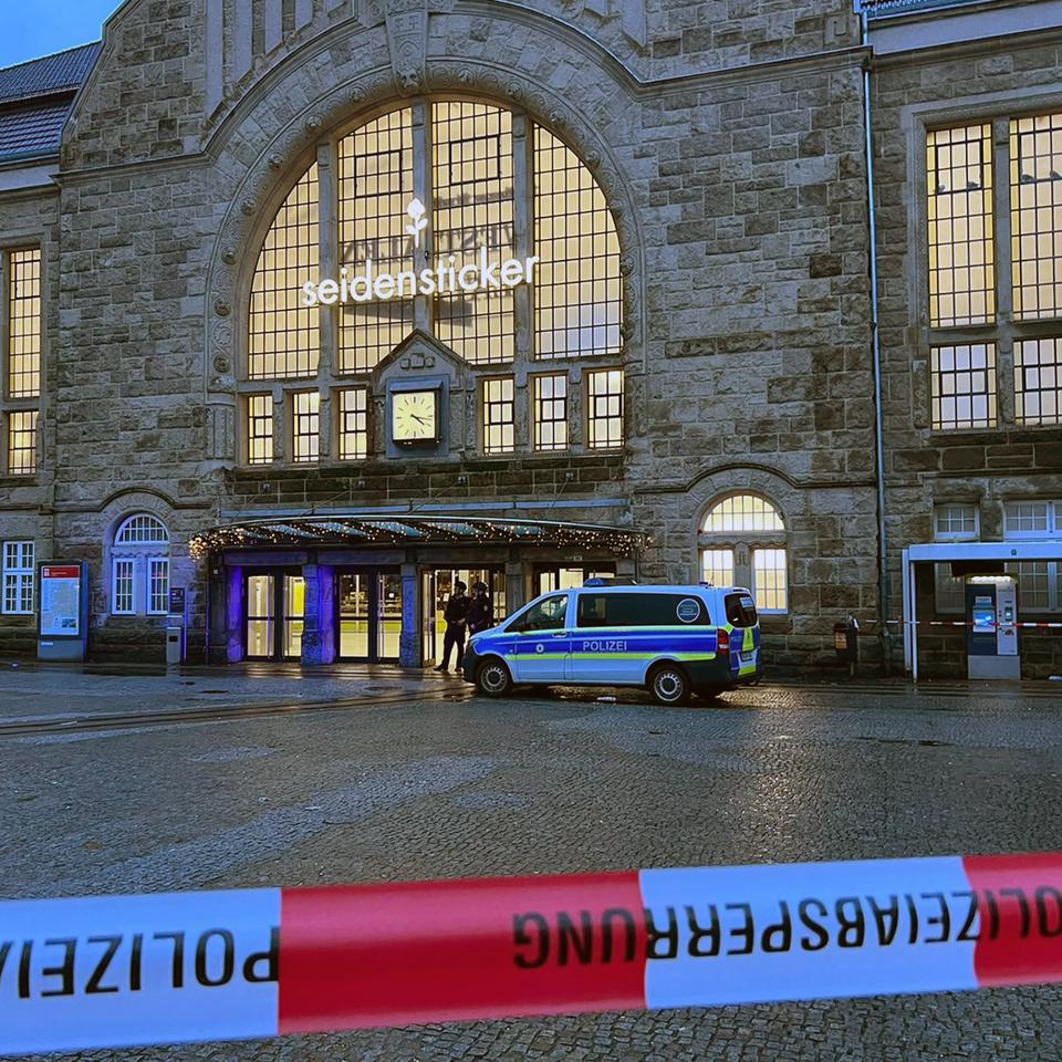 Warum ist der Bielefelder Bahnhof gesperrt?