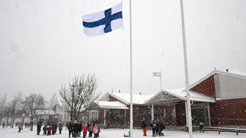 Polizei Mobbing Motiv Schusswaffenangriff Schule Finnland