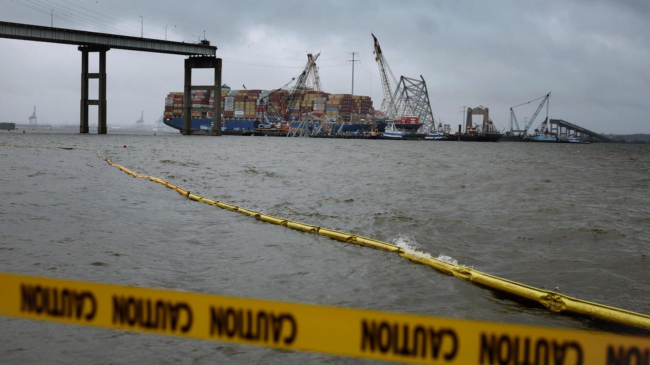 Effondrement d’un pont à Baltimore : les enquêteurs documentent des pannes de courant à bord du navire malheureux