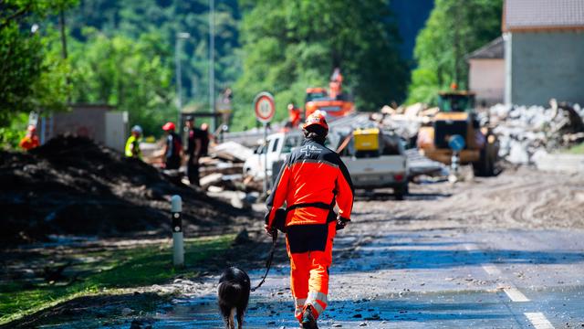 Kanton Graubünden: Schwere Schäden und Vermisste nach Hochwasser in der Schweiz