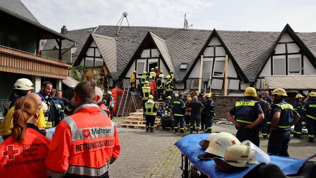 Kröv: Erste Leiche aus eingestürztem Hotel geborgen