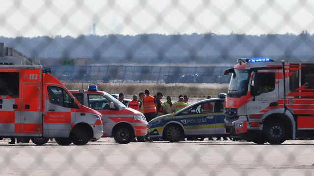 Letzte Generation: Polizei durchsucht nach Flughafen-Störaktion Wohnungen von Aktivisten