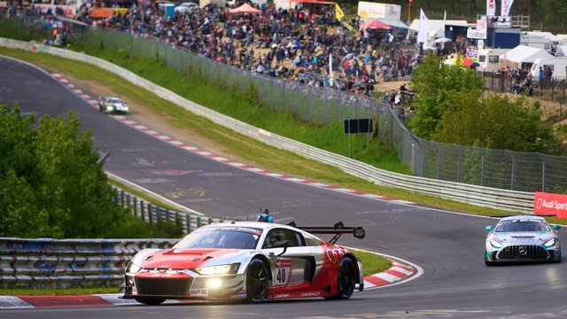 Nürburgring: Mehr als zwanzig Verletzte nach Explosion am Nürburgring