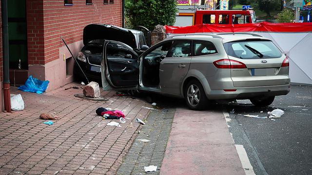 Großwallstadt: Autofahrer erfasst mehrere Menschen bei Stadtfest in Bayern