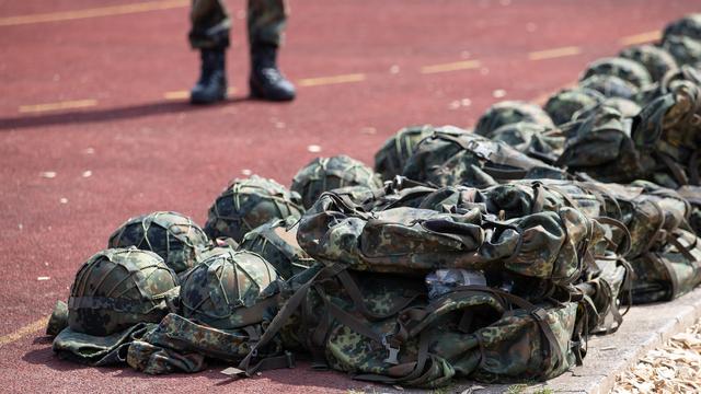 Pflichtjahr: DRK will freiwilliges Pflichtjahr parallel zum Wehrdienst