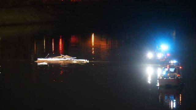 Mannheim: Diffenébrücke in Mannheim nach Zusammenstoß mit Schiff gesperrt