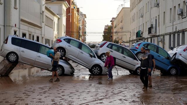 Überschwemmungen: Behörden melden mehr als 150 Tote in Spanien