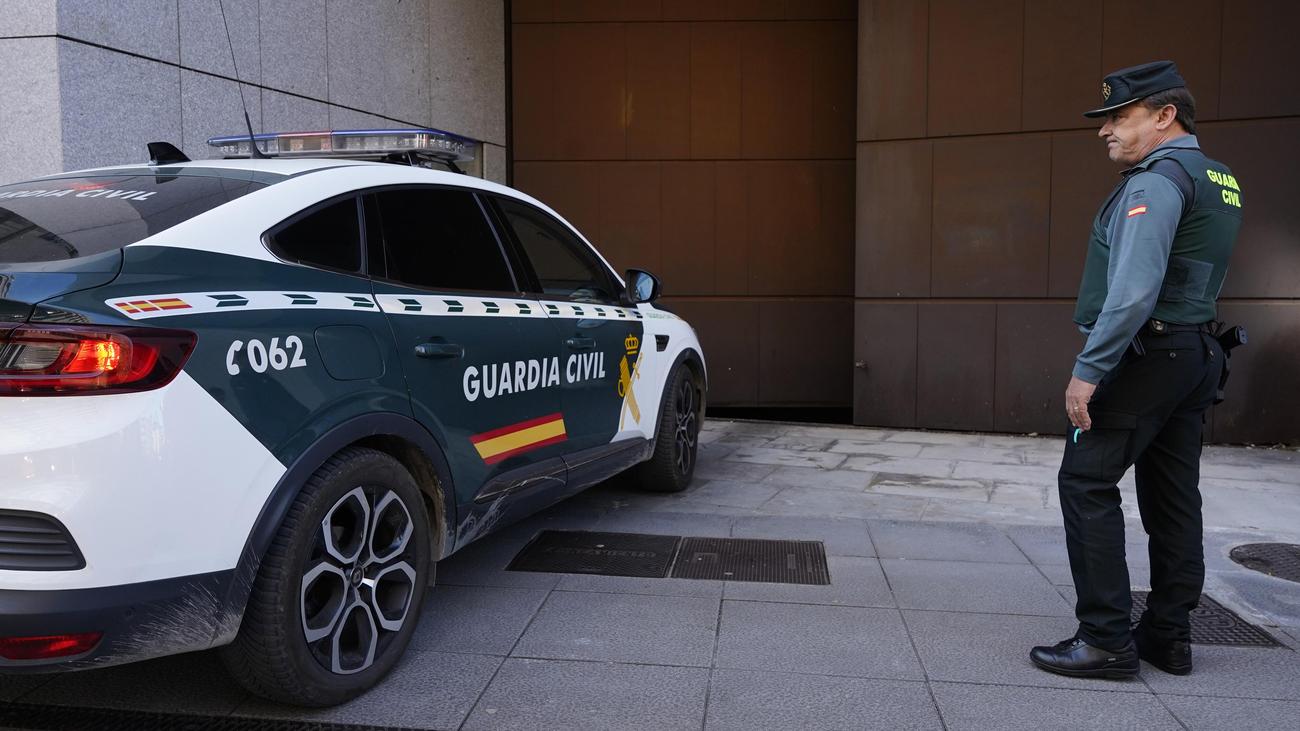 Polizeieinsatz: Deutsches Ehepaar soll Kinder jahrelang in Spanien eingesperrt haben