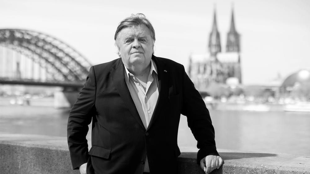 RTL: Früherer RTL-Chef Helmut Thoma ist tot | ZEIT ONLINE