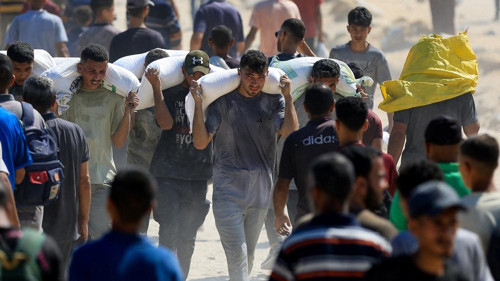  Nach Angaben der UNO sind seit Ende Mai fast 800 Menschen im Gazastreifen in der Nähe von Verteilzentren getötet worden.
