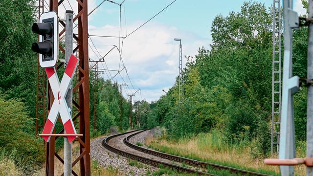 Sachsen-Anhalt: Deutsche Bahn meldet weitere mutmaßliche Brandstiftung an Bahnstrecke