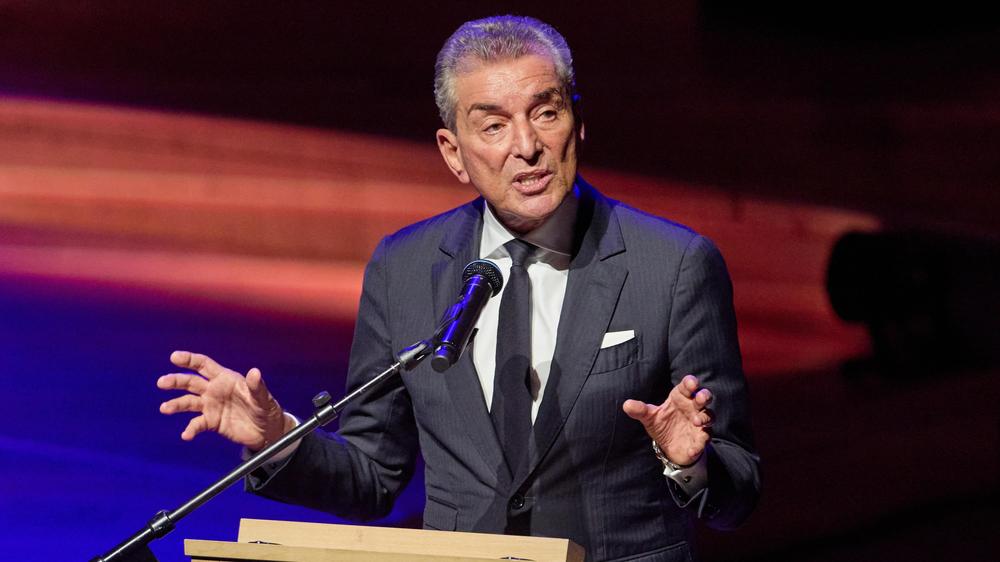 Michel Friedman: Kunst- und Meinungsfreiheit dürfe nicht gefährdet sein, sagte der Publizist Michel Friedman.