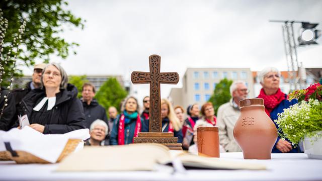 Bundesverfassungsgericht: Religiöse Arbeitgeber dürfen Kirchenzugehörigkeit verlangen