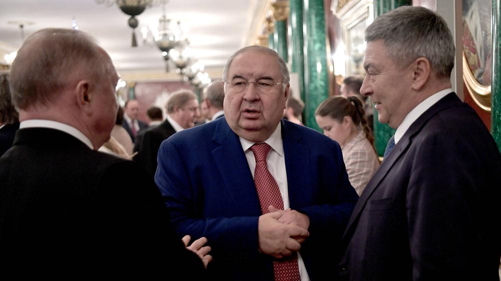 München: Alischer Usmanow gilt als enger Vertrauter von Wladimir Putin.