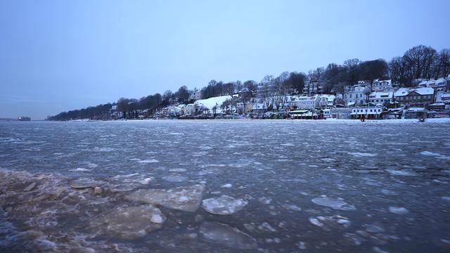 Glatteis in Deutschland: Deutscher Wetterdienst warnt vor Glätte im Osten
