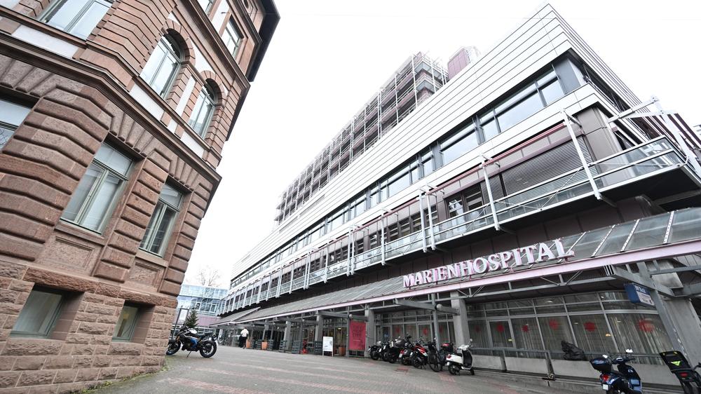 Brand in Crans-Montana: Mehrere Verletzte des Brandunglücks in Crans-Montana werden in deutschen Kliniken behandelt, etwa im Marienhospital Stuttgart.