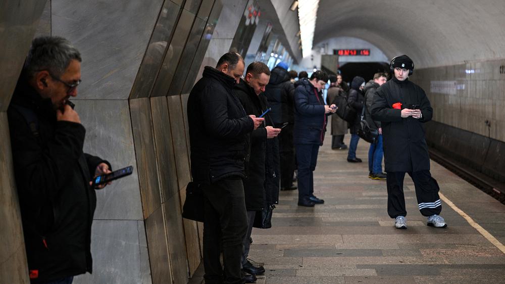 Messengerdienst: Die Nutzung von Telegram ist in Russland weitverbreitet. Viele fürchten, dass das Netzwerk abgeschaltet werden könnte.