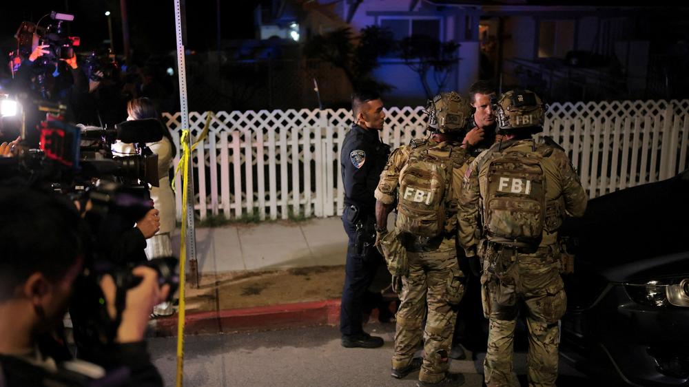 Korrespondentendinner: Am Tag nach der Tat durchsuchte das FBI das Haus des Verdächtigen in Torrance, einem Vorort von Los Angeles.