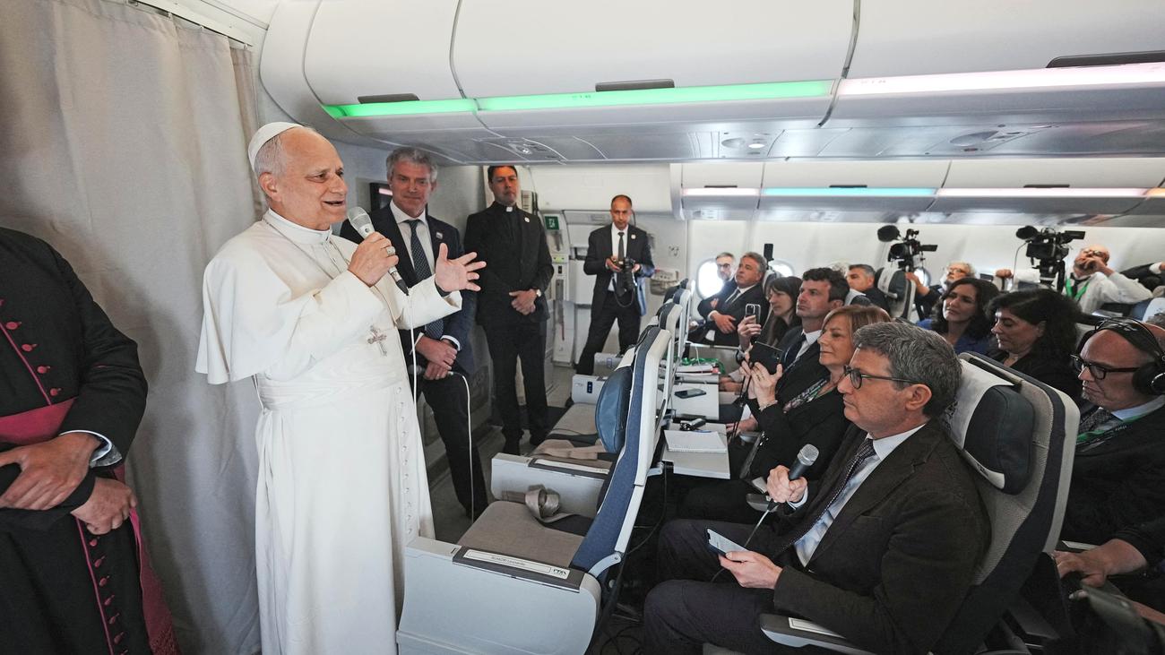 Katholische Kirche: Papst kritisiert Segnung homosexueller Paare