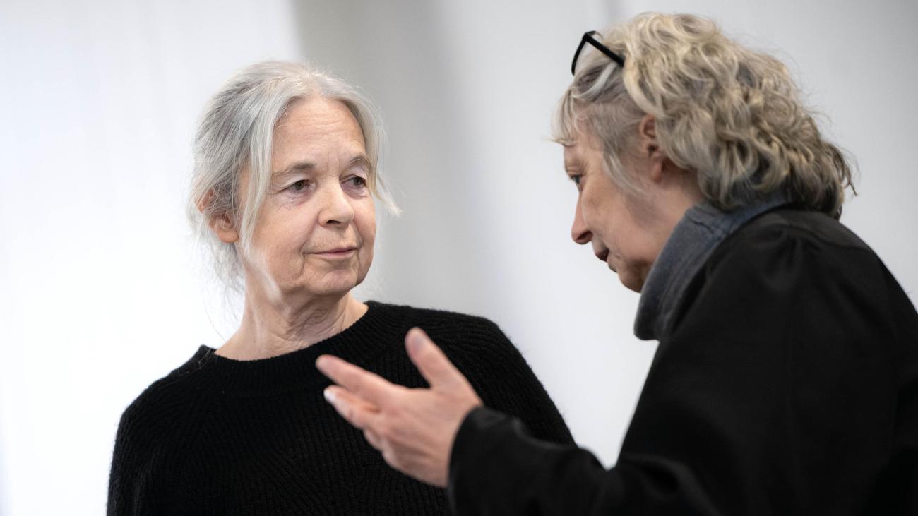 Prozess gegen Daniela Klette: Anklage fordert 15 Jahre Haft für Ex-RAF-Terroristin Daniela Klette 