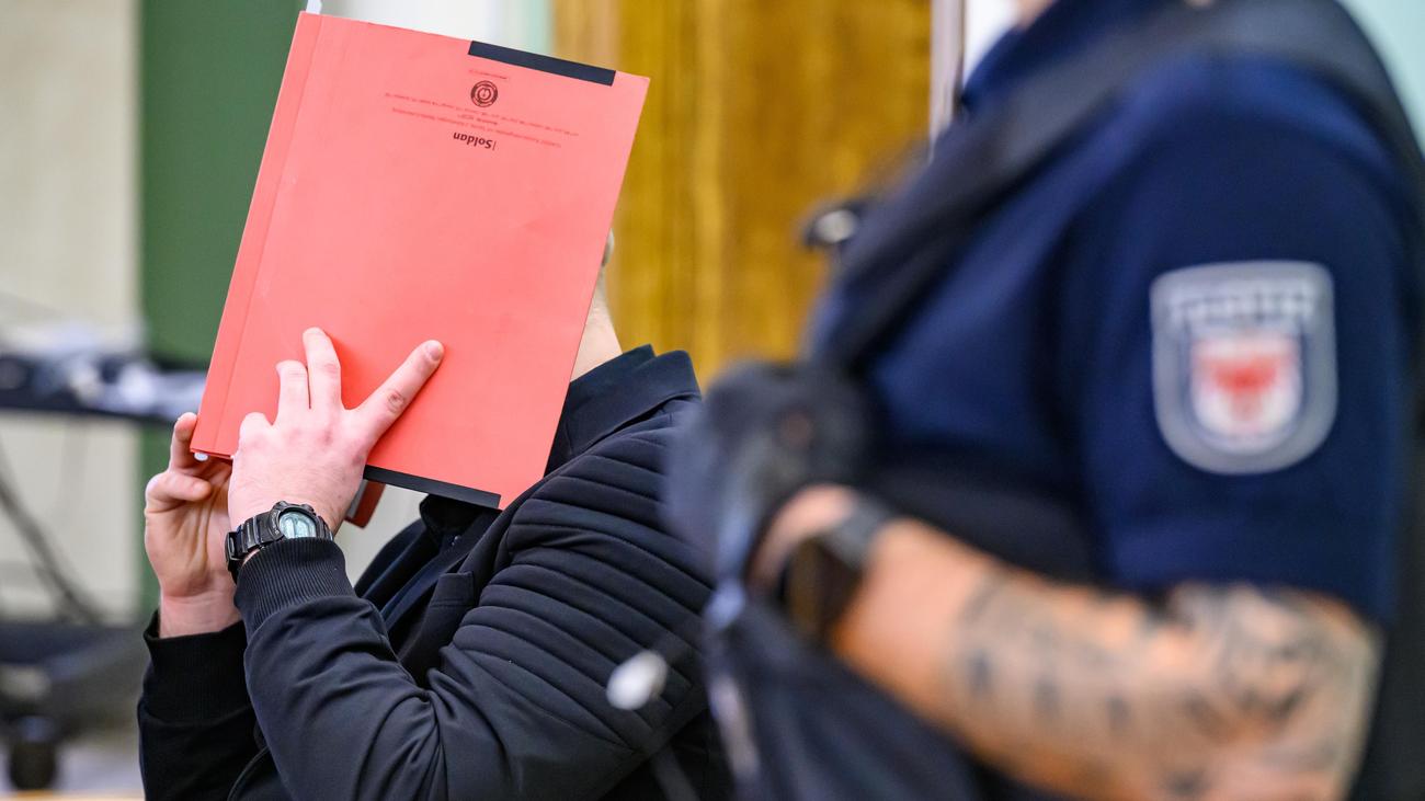 Verbotene Autorennen: Angeklagter wegen verbotenen Autorennens mit Todesfolge verurteilt