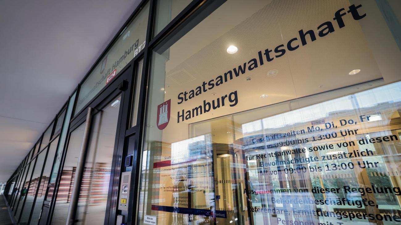 Hamburg: Spezialkräfte nehmen 17-Jährigen wegen Anschlagsplänen fest