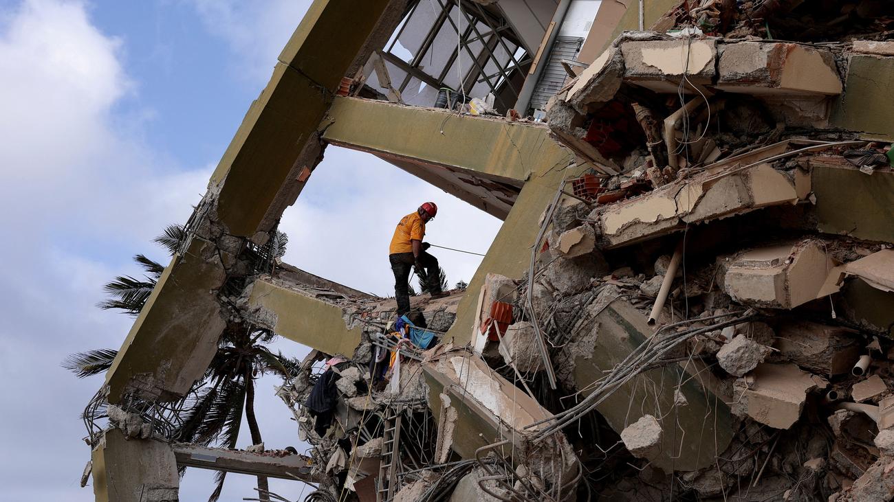 Venezuela'da Deprem: Kurtarma Ekipleri Hâlâ Sağ Kalanları Buluyor