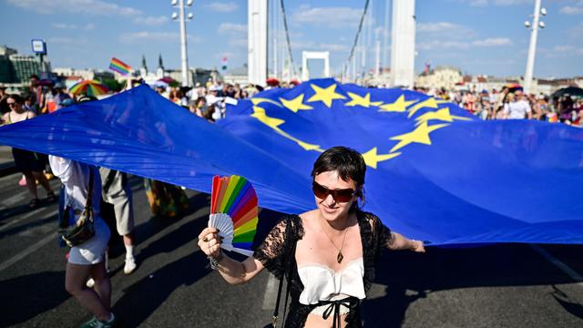 Ungarn: Zehntausende demonstrieren bei Pride Parade in Budapest