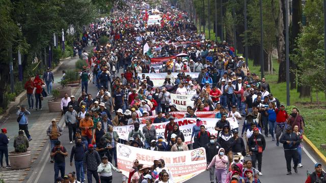 Proteste vor WM: Tausende blockieren kurz vor Fußb