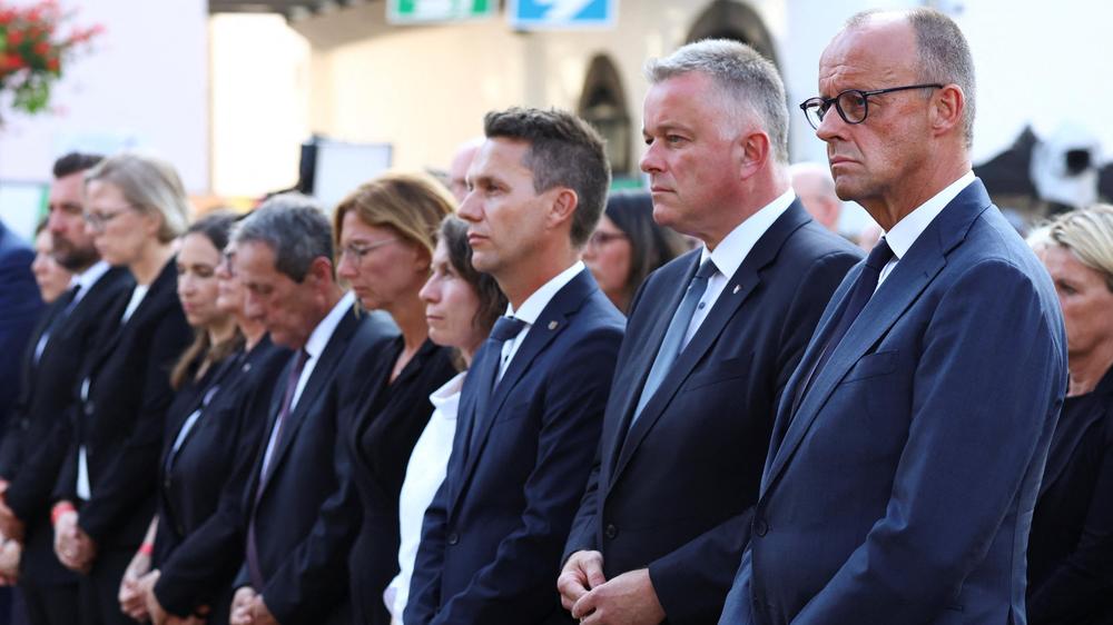 Hochwasser Katastrophe Ahrtal Gordon Schnieder Entschuldigung