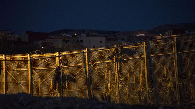 Ceuta: Hunderte Menschen gelangen in zweite spanische Exklave Melilla