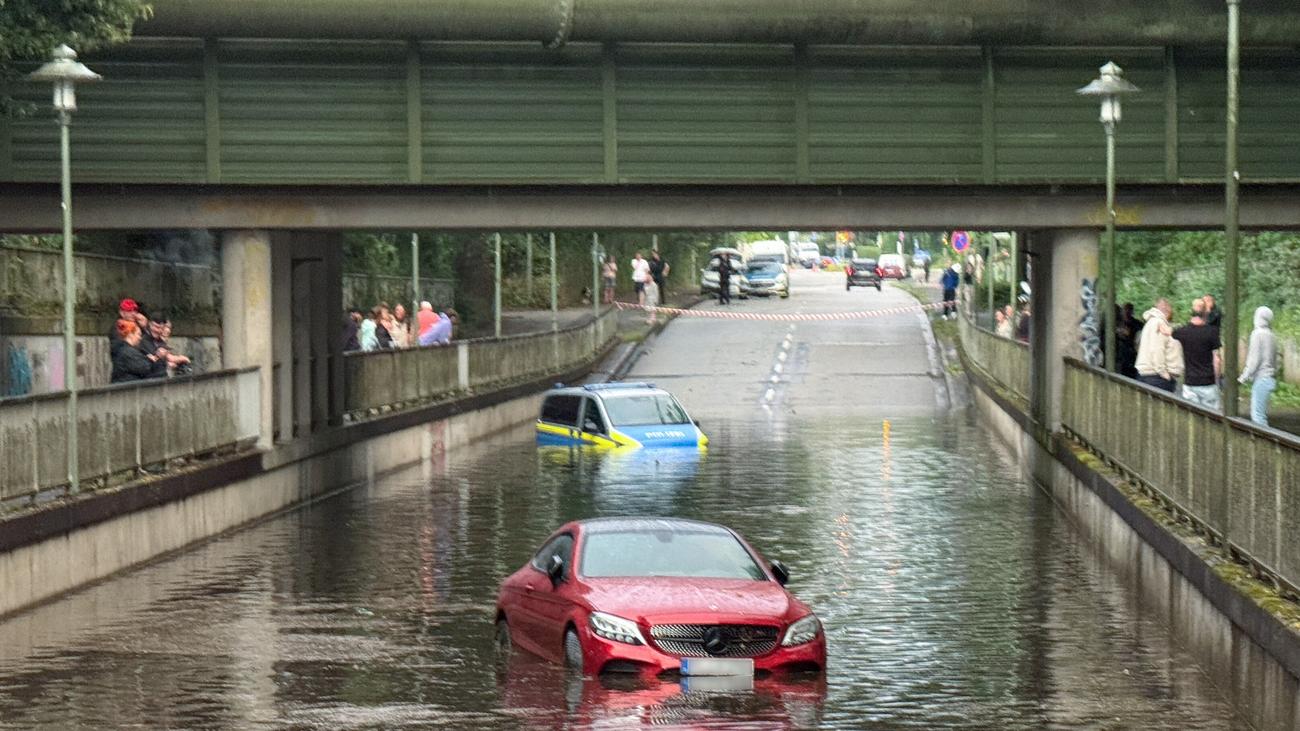 Unwetter in Deutschland: Wetterdienst warnt vor Unwettern und Hitze