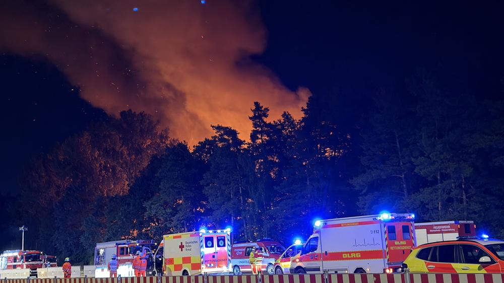 Waldbrand Nürnberg Messe Camping Rauch