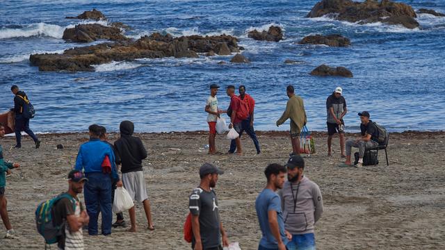 Spanische Exklave: Bewohner von Ceuta legen Feuer in Lager von Migranten