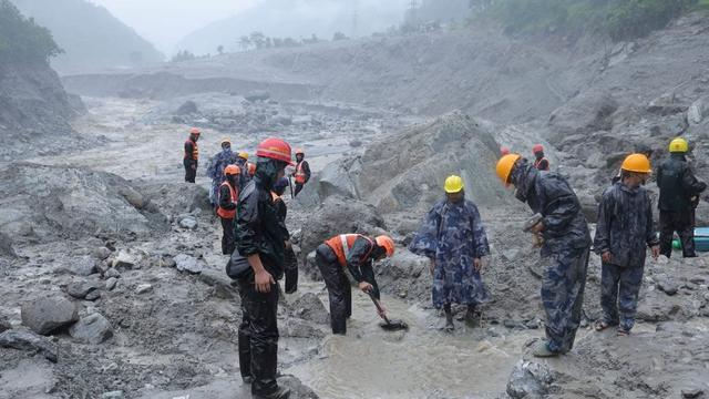 Flutkatastrophe im Himalaya: Hunderte Arbeiter in Nepal sind nach Überschwemmungen eingeschlossen