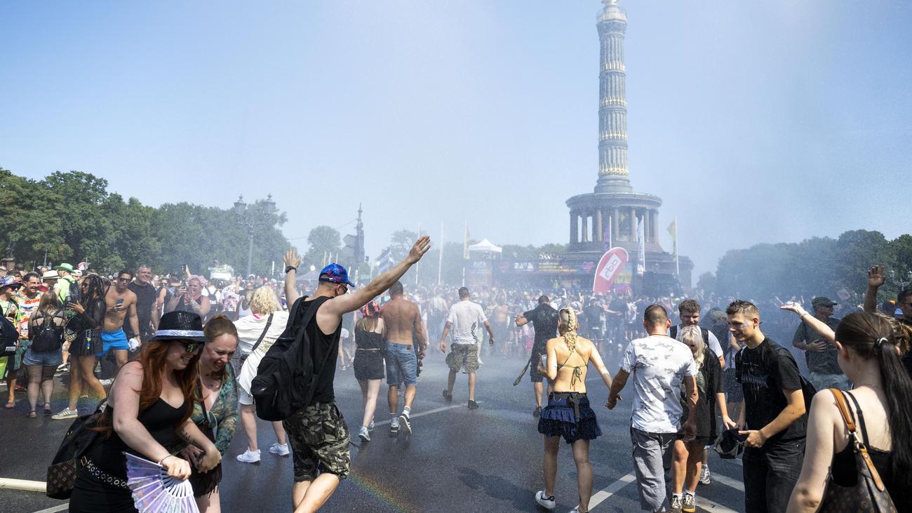 Berlin: Technoparade Rave The Planet startet in Berlin