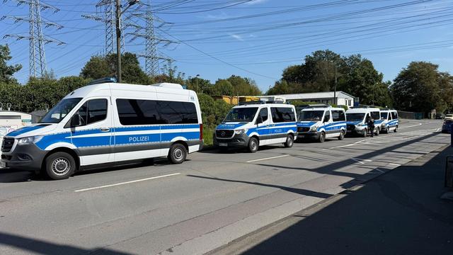 Angriffe auf Stromnetz: Verdächtige Person an Umspannwerk in Remscheid gesichtet