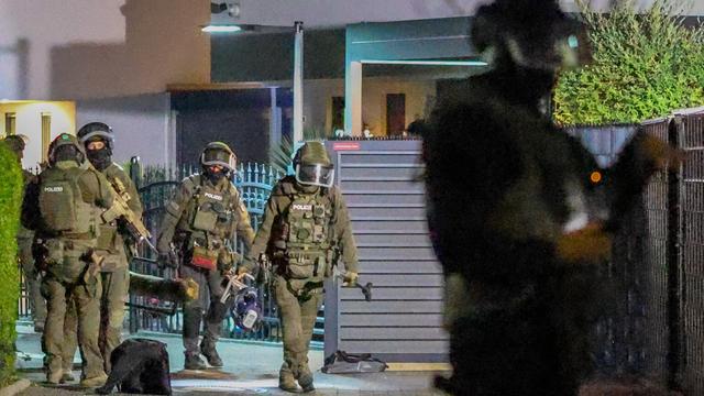 Organisierte Kriminalität: Mehr als 1.000 Polizisten bei Razzia gegen Hells Angels
