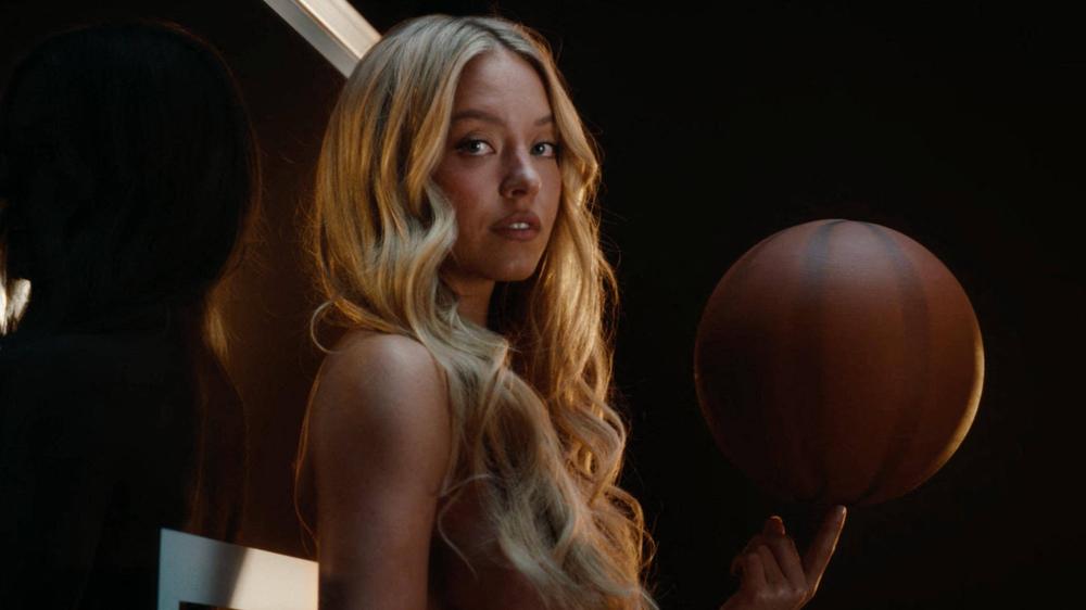 Sydney Sweeney Werbung Sportwetten Nacktheit Kritik Ariarne Titmus